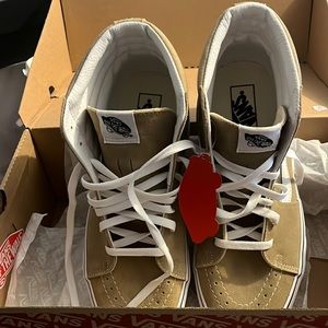 Vans - High top